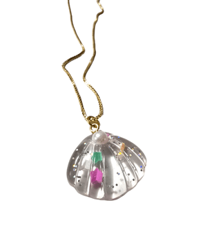 
                
                    Load image into Gallery viewer, Shell Barbie Beach Necklace
                
            
