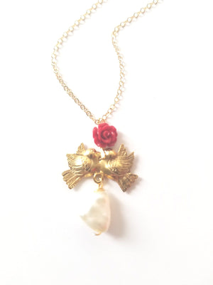 
                
                    Load image into Gallery viewer, Lovebird Gold Pearl Necklace
                
            