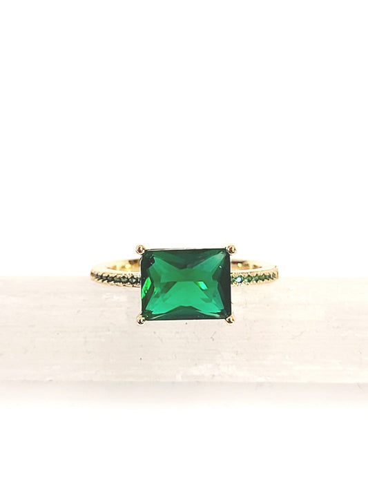 Emerald Crystal Ring