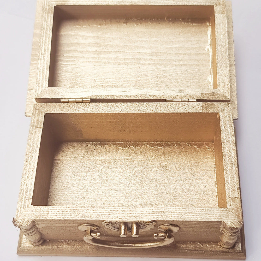 
                      
                        Mini Rose Jewelry Box
                      
                    