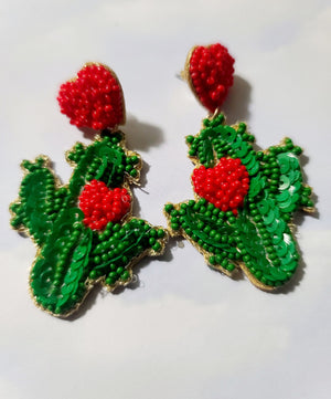 
                
                    Load image into Gallery viewer, Nopal Corazon Earrings
                
            