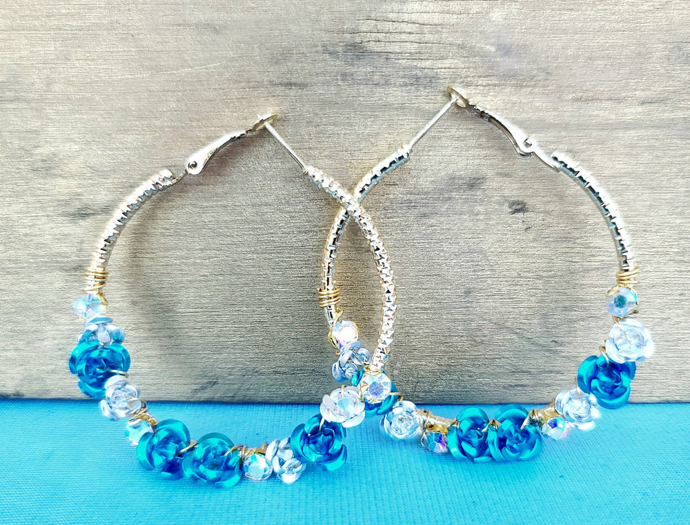 
                
                    Load image into Gallery viewer, LA Dodger Floral Earrings
                
            
