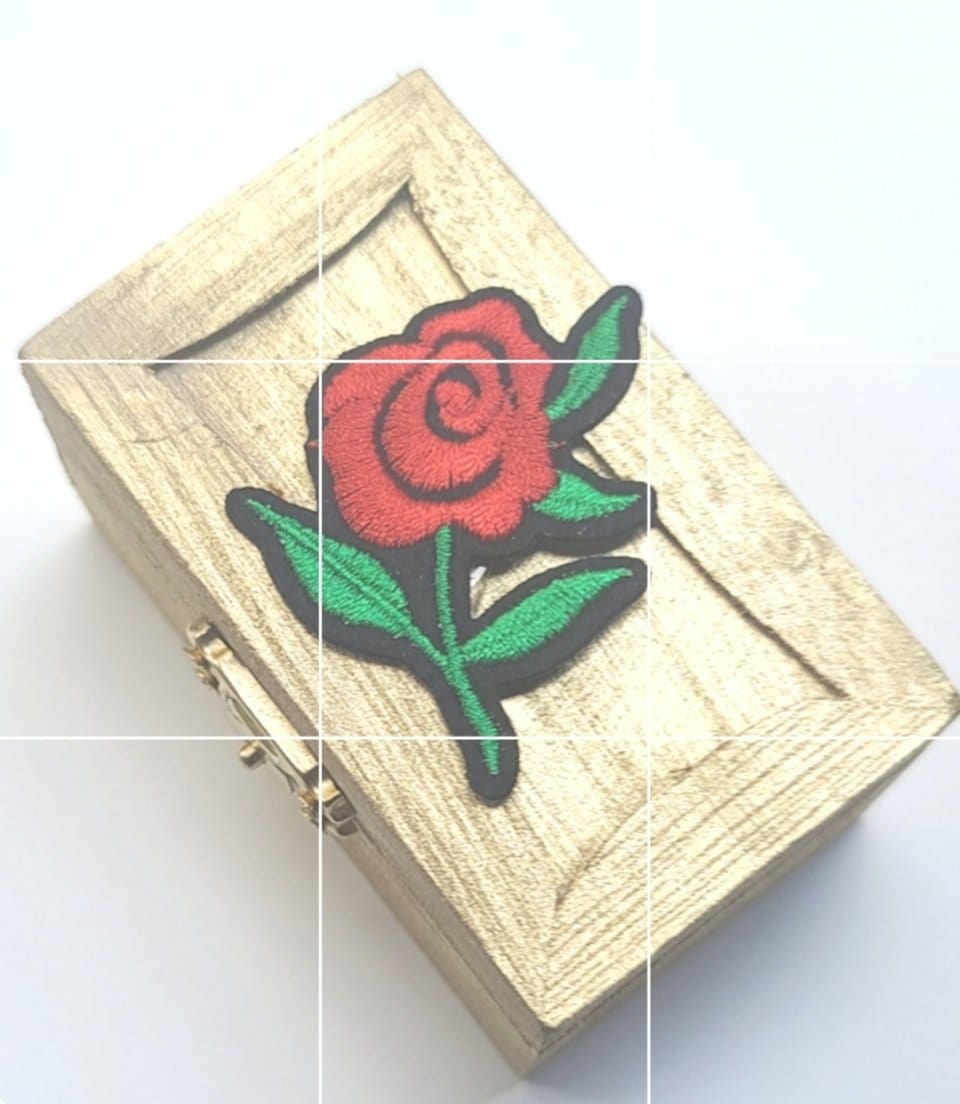 Mini Rose Jewelry Box